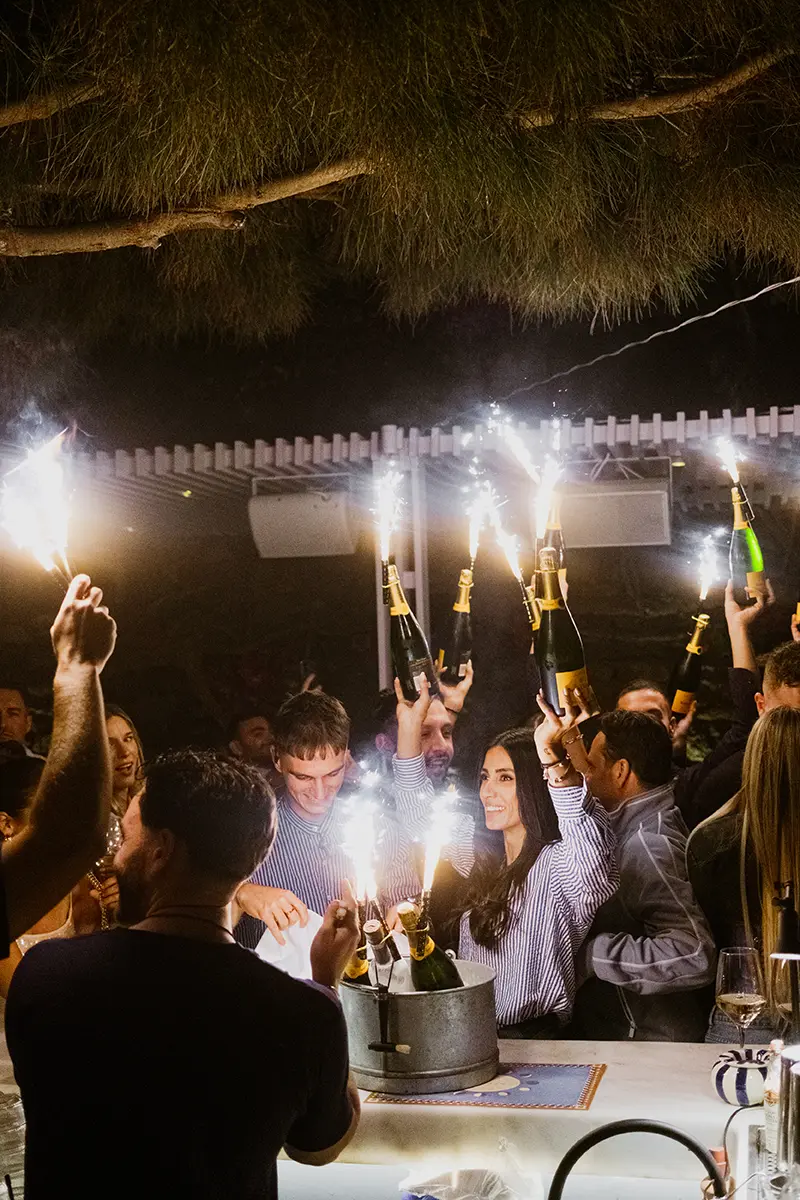 Interni Restaurant Mykonos